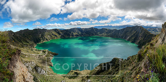 Equador Quilatoa Volcano Lake