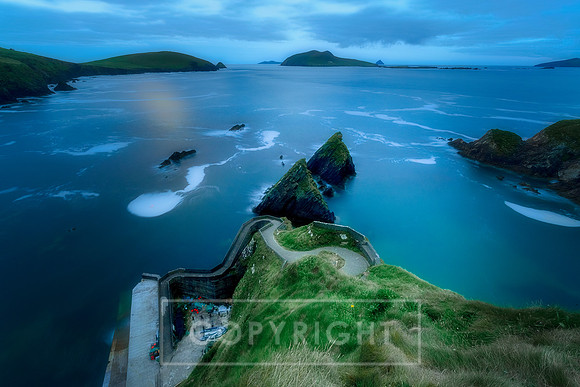 Dun Chaoin Pier Blue Hour